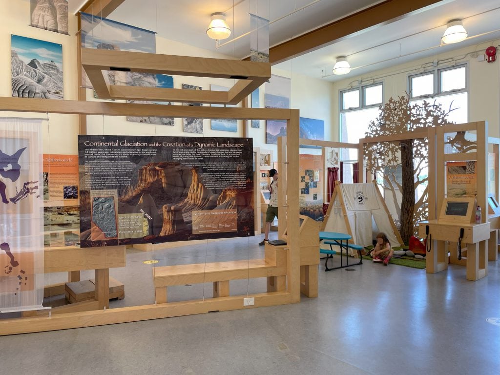 Dinosaur Provincial Park Visitor Centre Interior